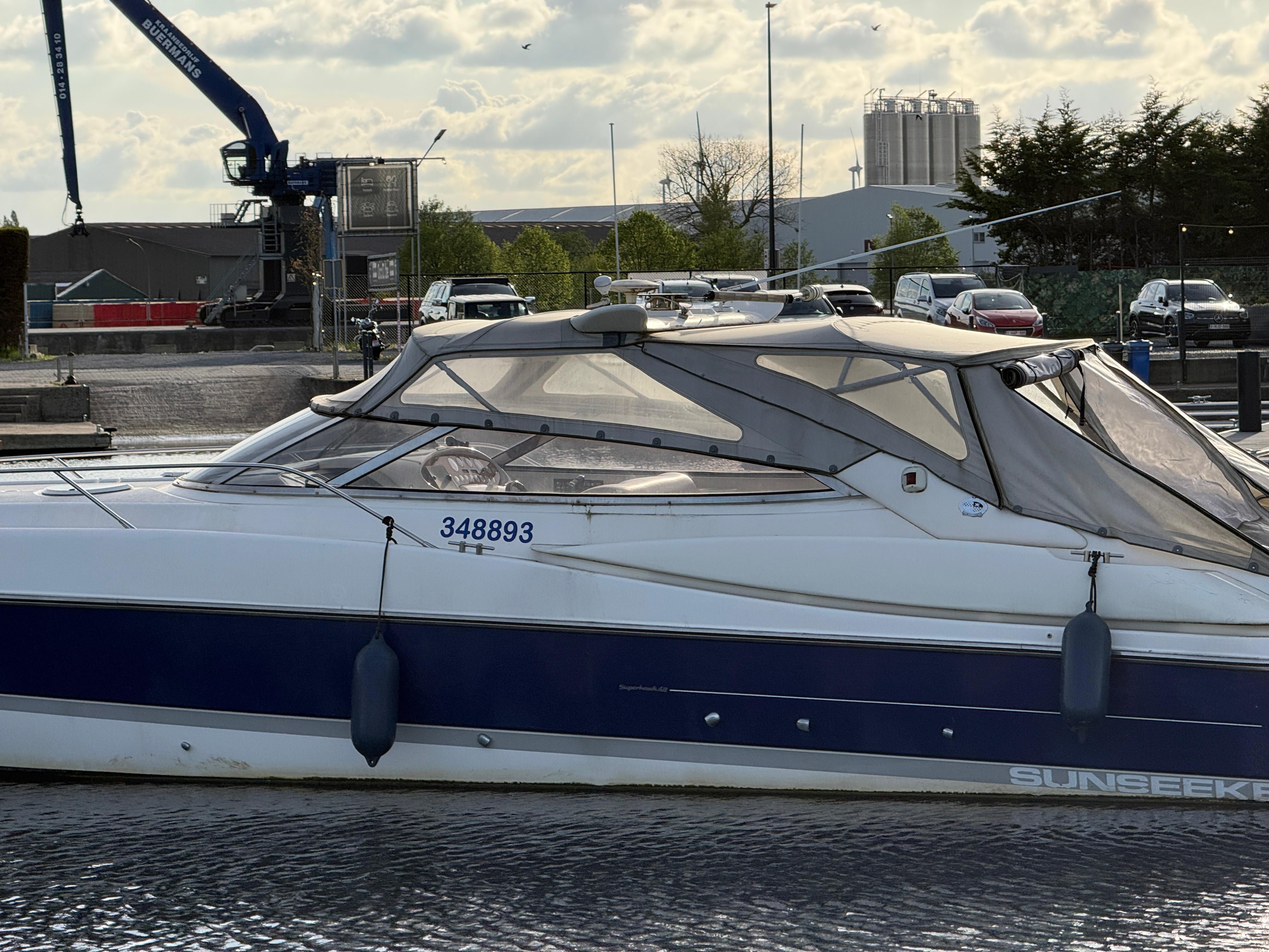 Sunseeker Superhawk 48